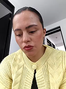 ALEJA  22 online show from May 2026 06:47:01 PM