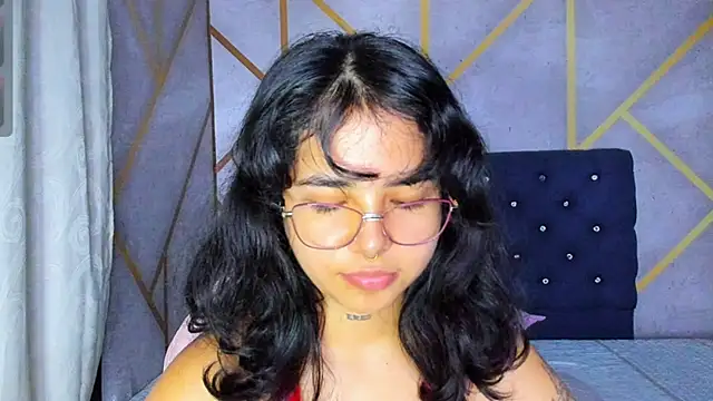  vaiolet owo online show from February 2026 07:43:01 AM