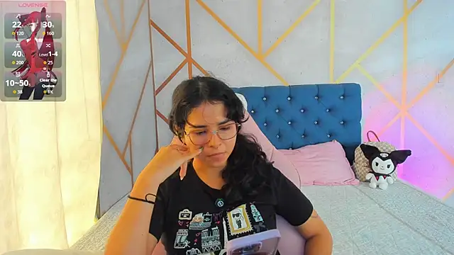  vaiolet owo online show from February 2026 07:38:01 PM