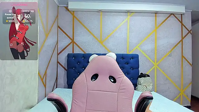  vaiolet owo online show from February 2026 05:36:02 AM