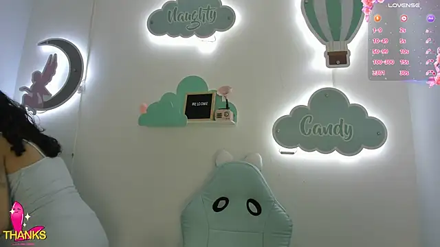  vaiolet owo online show from December 2025 05:21:02 AM