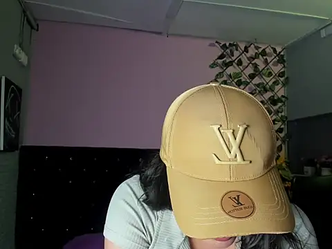 Snapshot of Dhany_Naugthy_ chatting on November 2025 07:40:02 PM Dhany Naugthy online show from November 2025 07:40:02 PM