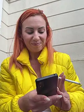 pervimilf online show from November 2025 02:21:01 PM