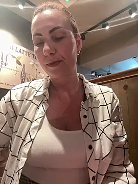pervimilf online show from April 2026 10:02:01 AM