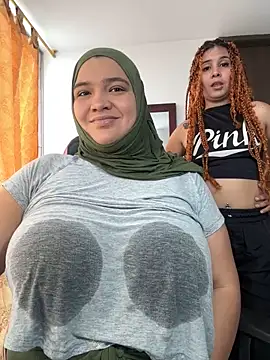 sweetmuslim01 online show from November 2025 05:35:01 PM