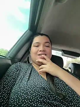 Snapshot of sweetmuslim01 chatting on May 2026 02:45:01 PM sweetmuslim01 online show from May 2026 02:45:01 PM