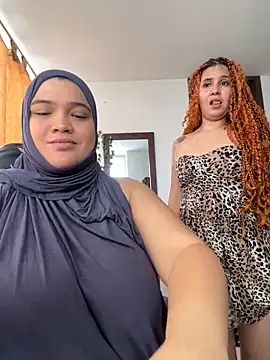 sweetmuslim01 online show from November 2025 04:55:02 PM