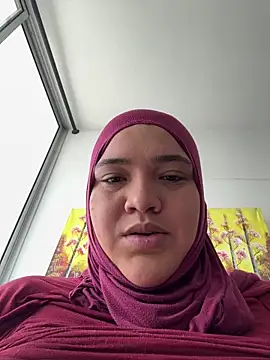 sweetmuslim01 online show from March 2026 04:43:01 PM