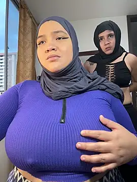 sweetmuslim01 online show from December 2025 10:35:02 PM