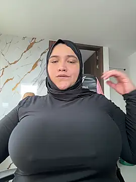 sweetmuslim01 online show from June 2026 08:26:02 PM