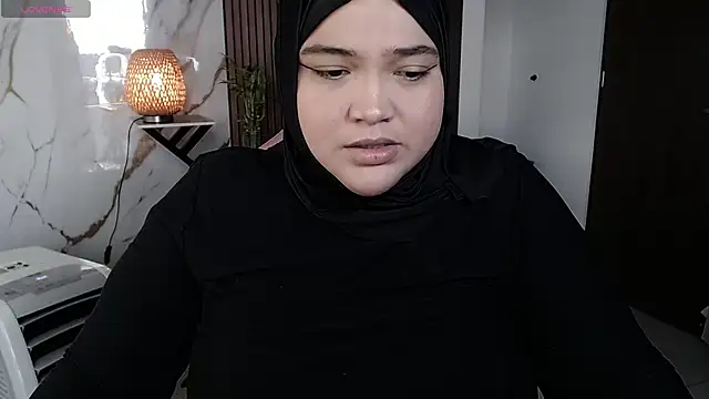 sweetmuslim01 online show from July 2026 09:47:01 PM