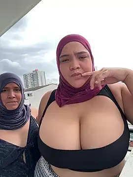 sweetmuslim01 online show from March 2026 08:21:01 PM