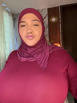 sweetmuslim01 online show from April 2026 10:37:02 PM