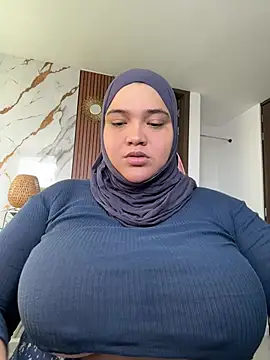 sweetmuslim01 online show from June 2026 06:13:01 PM