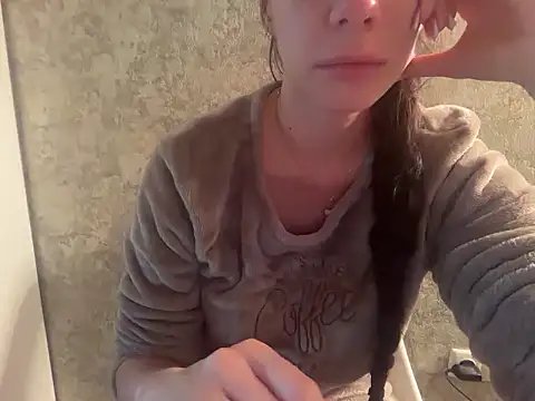 Angelinaa19 online show from November 2025 08:46:01 PM