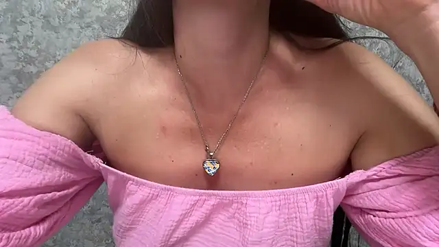 Angelinaa19 online show from May 2026 07:14:01 PM
