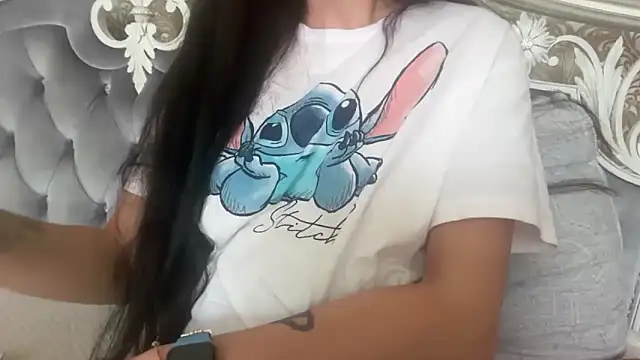 Angelinaa19 online show from April 2026 07:56:02 AM