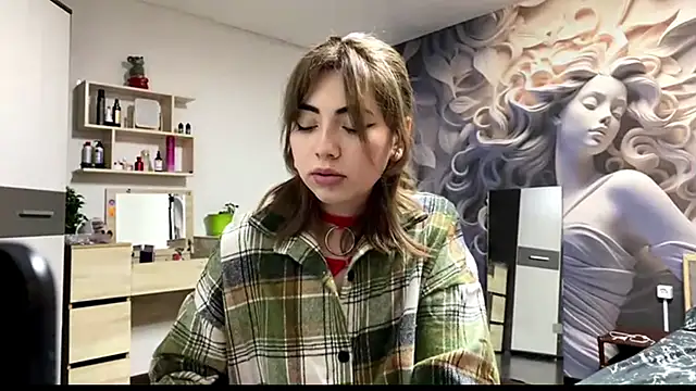 Snapshot of Evelinnight chatting on November 2025 05:17:02 PM Evelinnight online show from November 2025 05:17:02 PM