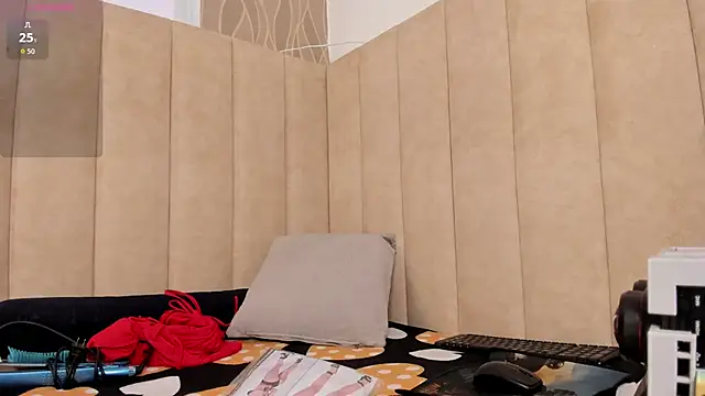 Snapshot of TifanyGrey chatting on November 2025 08:13:01 PM TifanyGrey online show from November 2025 08:13:01 PM