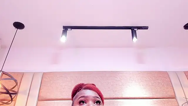 BrendaFernandez  online show from February 2026 01:55:01 PM