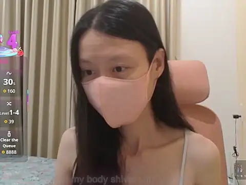 Snapshot of Lil-Cherries chatting on November 2025 03:26:01 PM Lil-Cherries online show from November 2025 03:26:01 PM