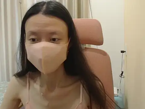 Lil-Cherries online show from March 2026 08:00:02 AM