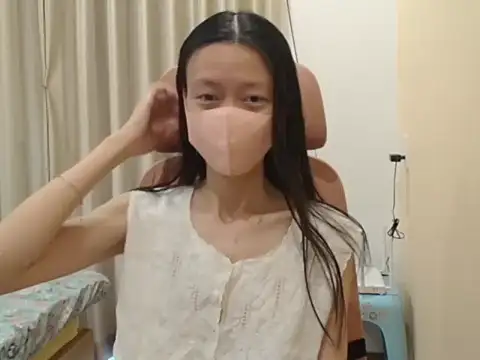 Lil-Cherries online show from January 2026 09:27:02 AM