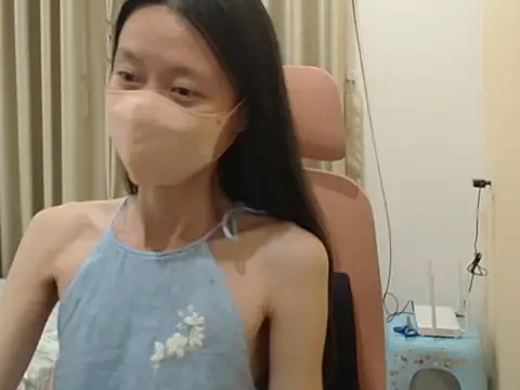 Lil-Cherries online show from March 2026 10:27:01 PM