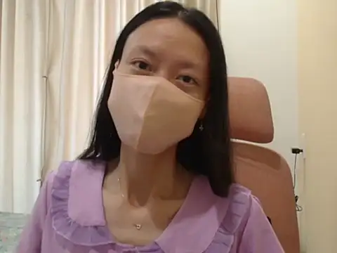 Lil-Cherries online show from January 2026 05:22:02 AM