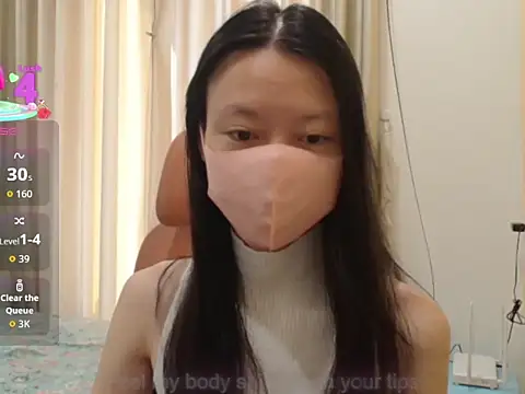 Lil-Cherries online show from December 2025 01:27:01 AM