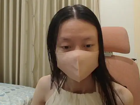 Lil-Cherries online show from March 2026 02:07:01 PM