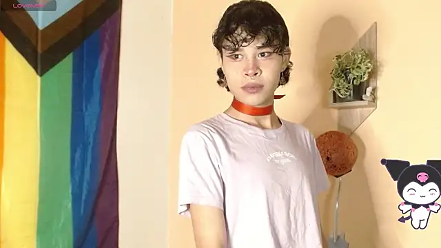 nicolai a online show from November 2025 01:28:01 PM