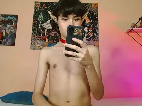 nicolai a online show from February 2026 02:53:01 AM