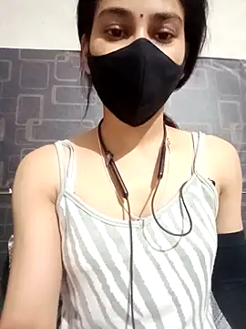 Fairy Pie online show from December 2025 05:05:01 PM