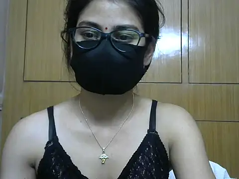 Fairy Pie online show from May 2026 06:46:02 PM