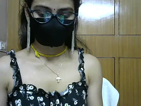 Fairy Pie online show from March 2026 06:59:02 PM