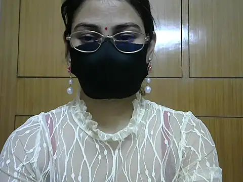 Fairy Pie online show from June 2026 06:40:01 PM