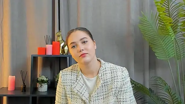 Snapshot of KaraTurk chatting on November 2025 09:25:01 AM KaraTurk online show from November 2025 09:25:01 AM