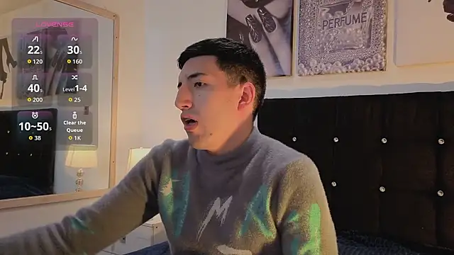 Un Sluttyy online show from March 2026 11:18:02 AM