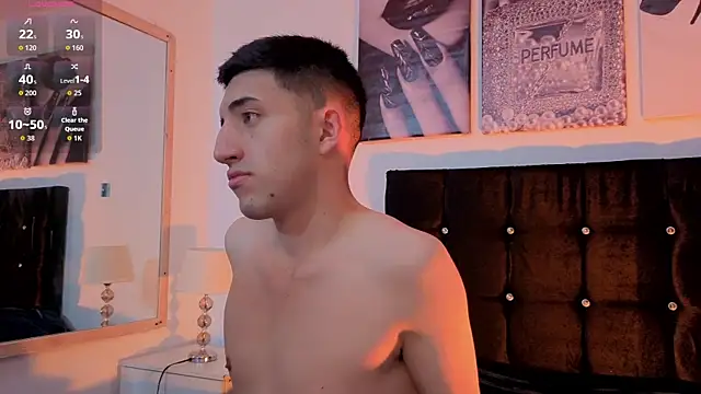 Un Sluttyy online show from February 2026 11:23:02 AM