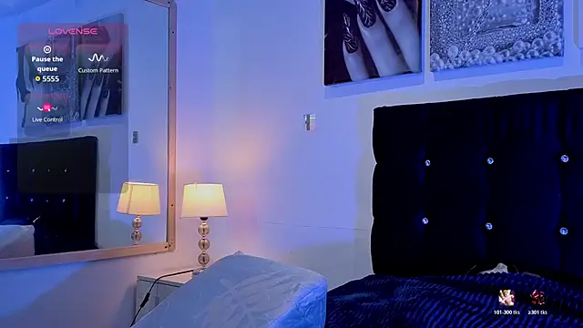 Un Sluttyy online show from March 2026 11:50:02 AM