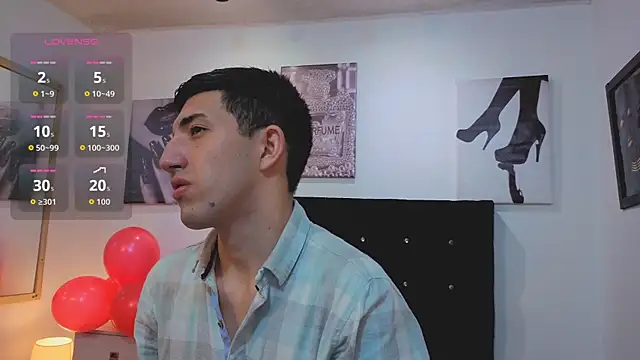 Un Sluttyy online show from February 2026 12:05:01 PM