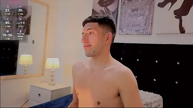 Un Sluttyy online show from March 2026 11:11:01 AM