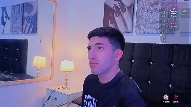 Un Sluttyy online show from March 2026 11:40:02 AM