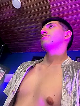 Snapshot of Un_Sluttyy chatting on November 2025 12:25:01 AM Un Sluttyy online show from November 2025 12:25:01 AM