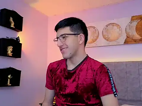 Snapshot of Un_Sluttyy chatting on November 2025 11:58:02 AM Un Sluttyy online show from November 2025 11:58:02 AM