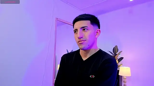 Un Sluttyy online show from January 2026 11:57:01 AM