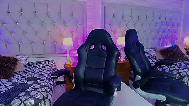 Liathompson FG online show from March 2026 07:53:01 PM