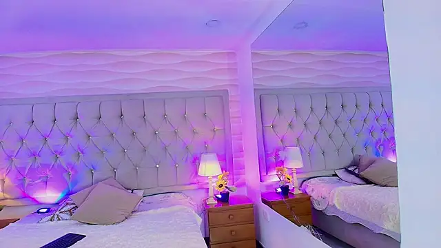 Liathompson FG online show from April 2026 09:39:33 PM