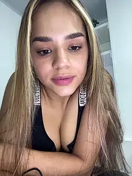 Sara  Secret online show from December 2025 09:19:02 PM